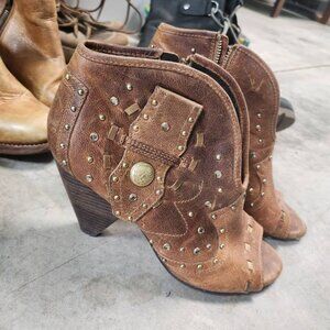 Vince Camuto Booties